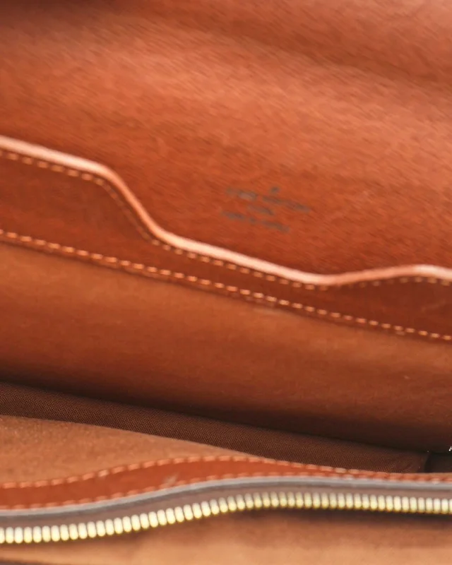 Louis Vuitton Monogram Laguito Business Bag in Coated canvas from A Retro Tale, photo 10 of 11