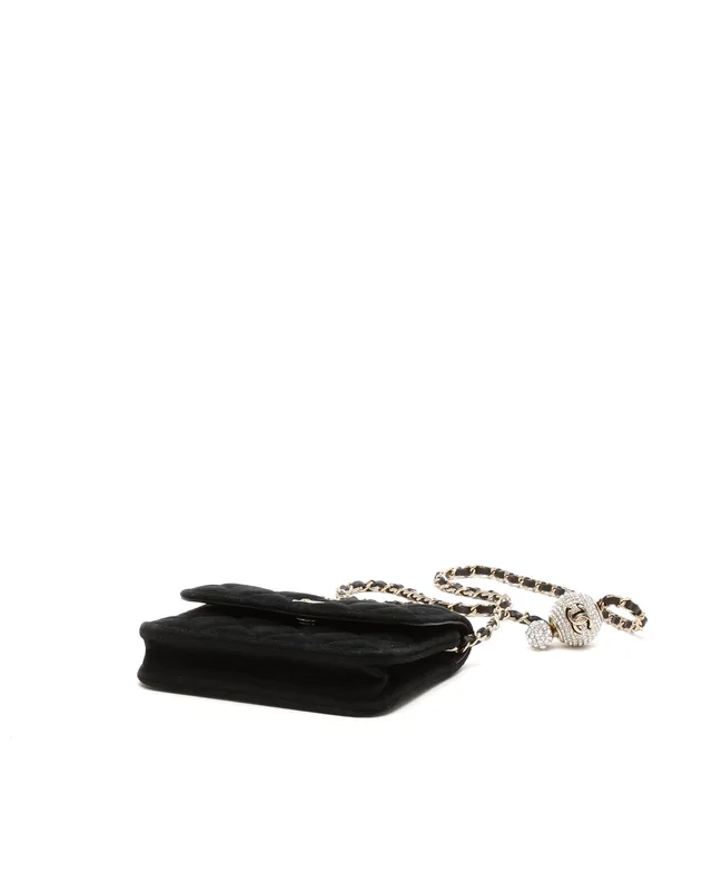 Chanel Mini Velvet Pearl Crush Wallet On Chain Bag in Velvet from A Retro Tale, photo 4 of 6
