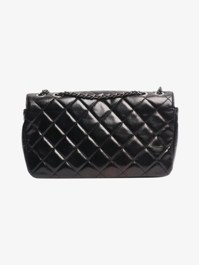Chanel Black 2015 lambskin quilted flap bag in Black Lambskin from Sign of the Times, photo 3 of 7