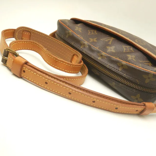 Louis Vuitton Trocadero Monogram Shoulder Bag in Brown Canvas from LuxUness, photo 5 of 8