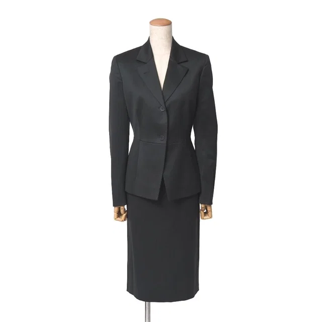 Gucci Skirt Suit Gray in Grey from The Reluxe