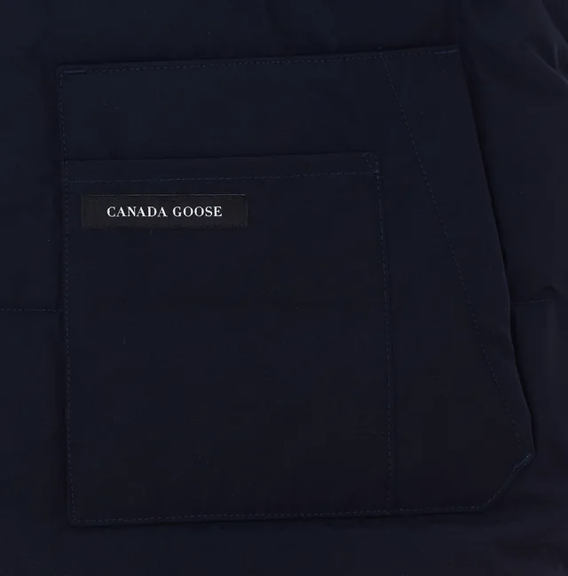 Canada Goose Sleeveless vest, photo 3 of 4 from SENSER