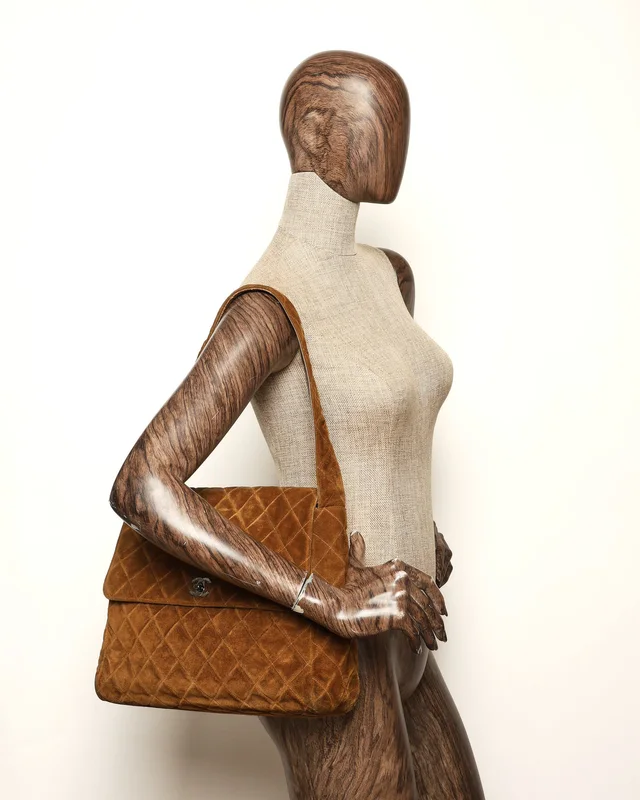 Chanel CC Suede Shoulder Bag in Suede from A Retro Tale, photo 9 of 9