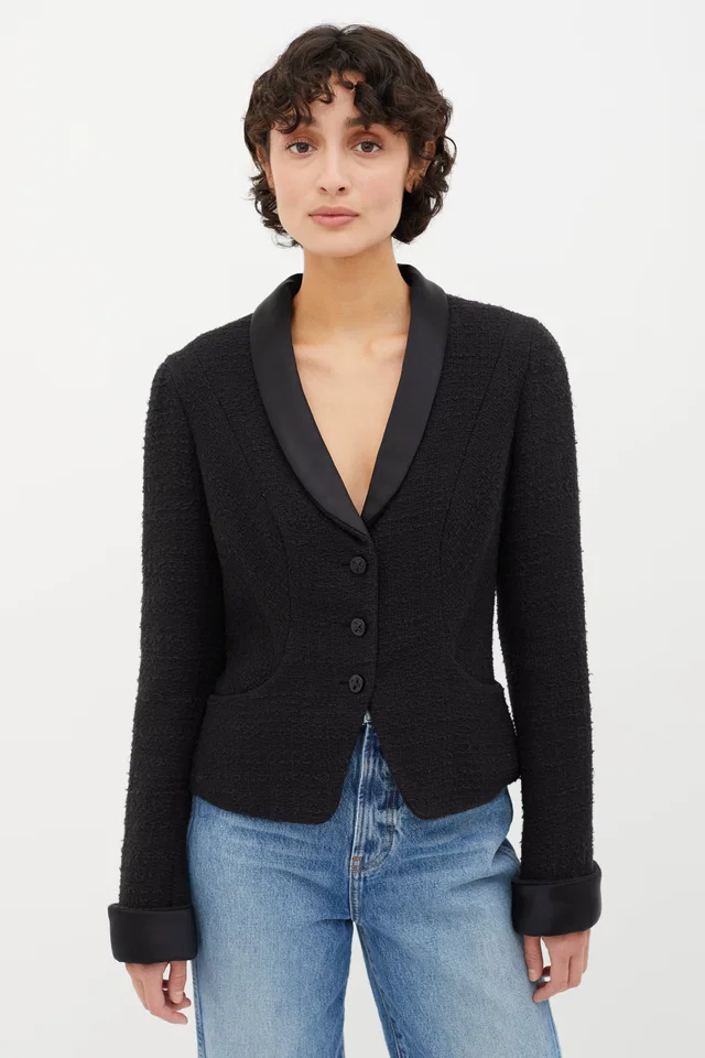 Chanel Fall 2006 Shawl Lapel Tweed Blazer in Tweed from VSP Consignment