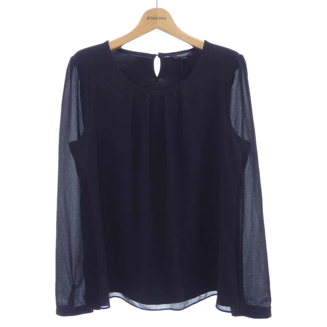 Burberry London Top from LuxUness