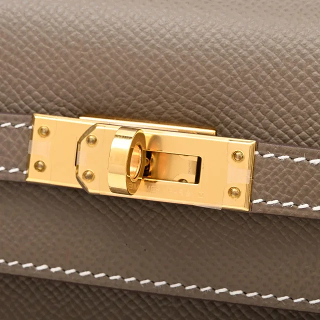 Hermès 2021 Kelly 25 Etoupe in Taupe Epsom leather from VINTAGE QOO TOKYO, photo 9 of 10
