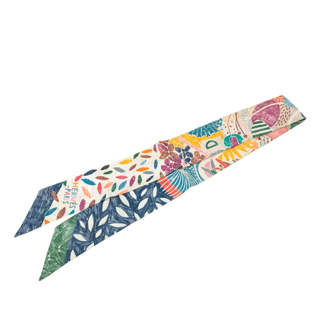 Blue Hermès Chacun Fait Son Nid Silk Twilly Scarf Scarves in Blue Silk from Designer Revival