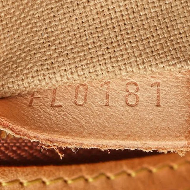 Louis Vuitton Monogram Delightful PM Bag in Coated canvas from A Retro Tale, photo 9 of 10