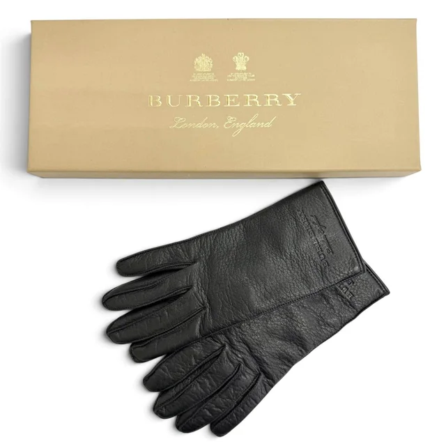 Burberry deerskin gloves in Leather from LuxUness, photo 2 of 2