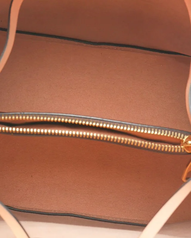 Louis Vuitton Damier Ebene NéoNoé MM Bag in Brown Canvas from A Retro Tale, photo 9 of 10