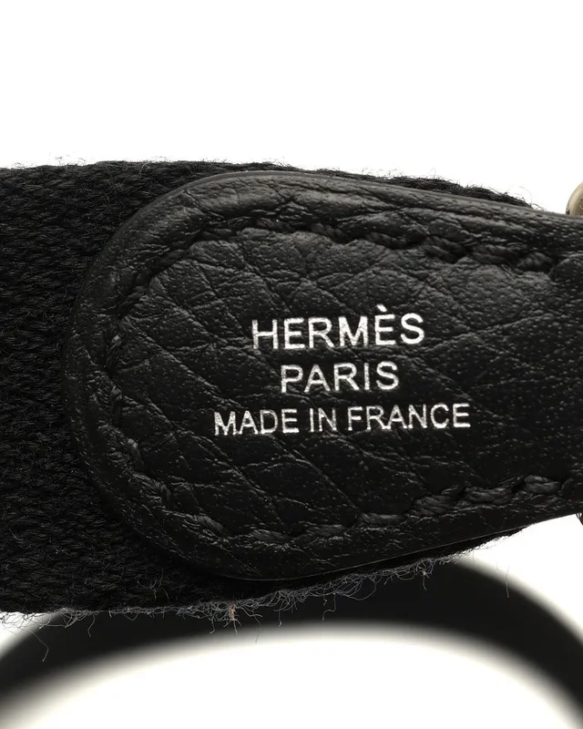 Hermès Evelyne 16 TPM Taurillion Clemence Black Bag in Black Clemence leather from A Retro Tale, photo 6 of 9