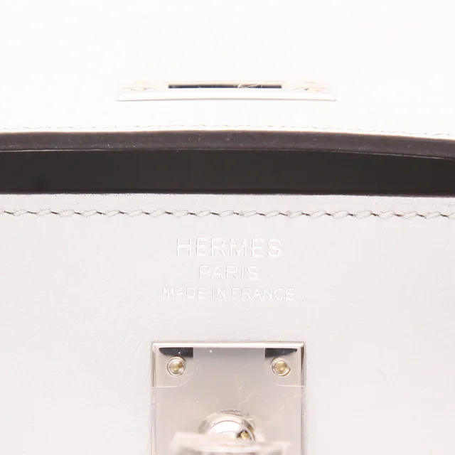 Hermès Kelly Moove shoulder bag in Grey Swift leather from Collector Square, photo 4 of 6