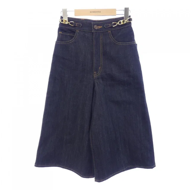 Celine Jeans Navy in Navy from The Reluxe