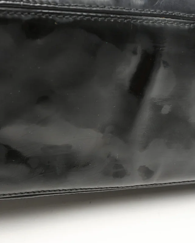 Chanel CC Patent Chain Shoulder Bag in Patent leather from A Retro Tale, photo 9 of 16