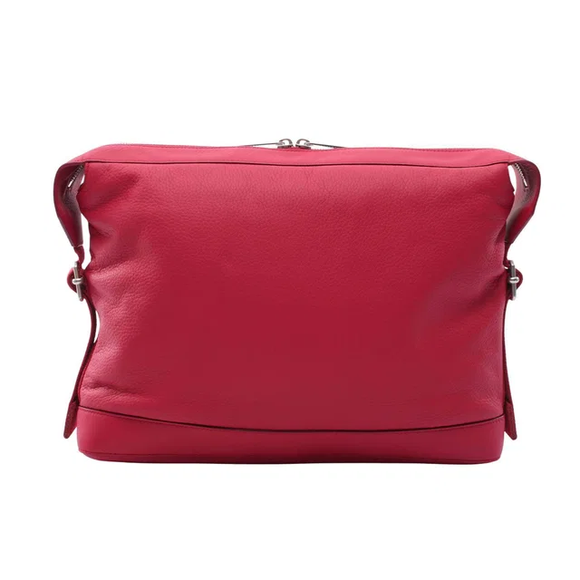 Bottega Veneta Leather Clutch Bag in Leather from LuxUness