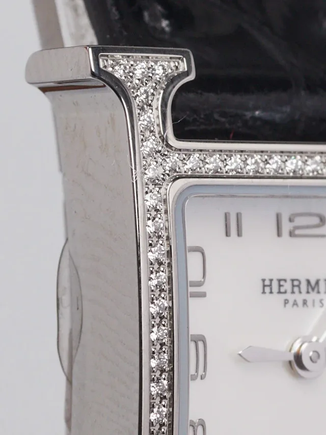 Hermès 21mm Diamond and Black Alligator H Heure Mini Model Quartz Watch-HH1.131 in Black Crocodile from Yoogis, photo 6 of 14