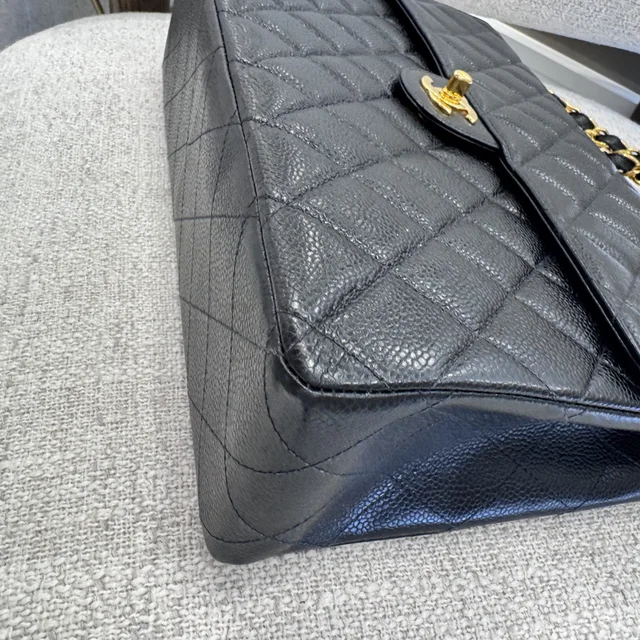 Chanel Large Single Flap Bag in 24K Gold Plated, caviar leather, Metal from Reowned, photo 6 of 9