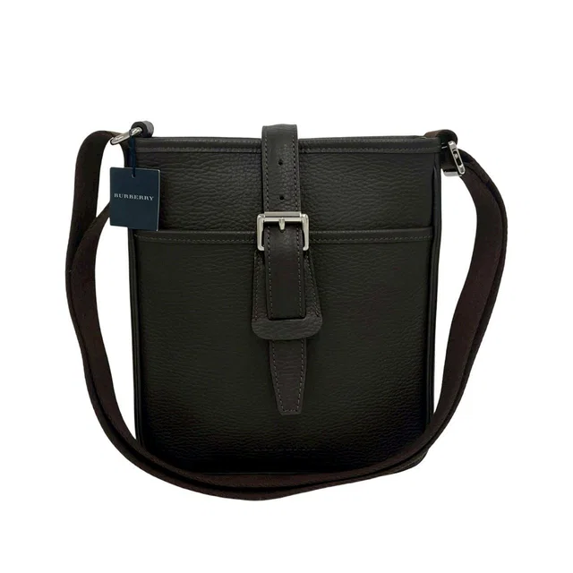 Burberry Leather Shoulder Bag in Leather from LuxUness