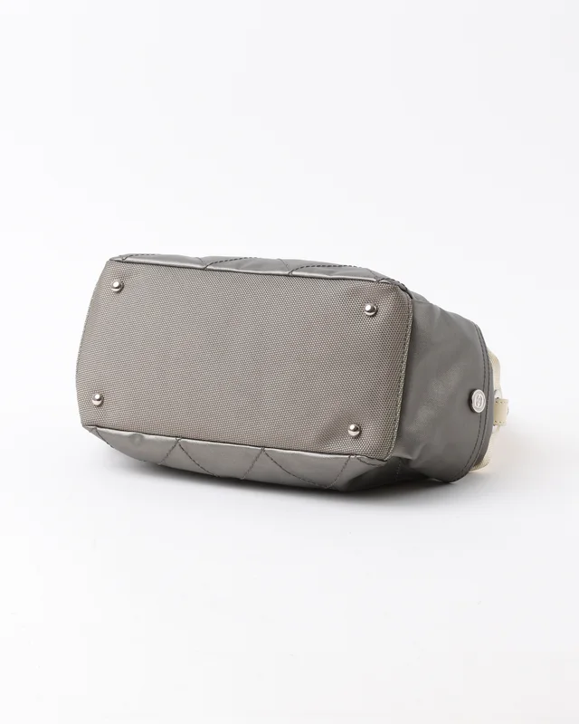 Chanel Paris-Biarritz Hobo Bag in Leather from A Retro Tale, photo 4 of 11