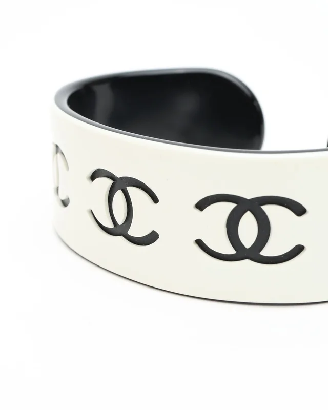 Chanel Coco Mark Cuff Bracelet in Resin from A Retro Tale, photo 5 of 6
