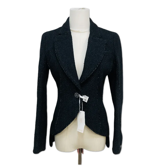 Chanel wool coat Size 36 in Wool from Luxury Promise