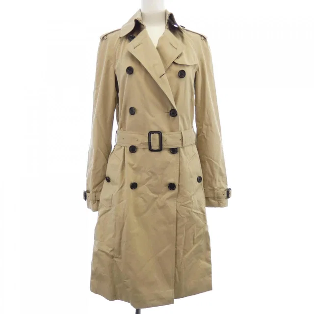 Burberry Trench Coat from LuxUness