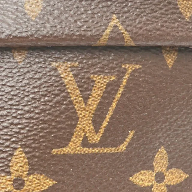 Louis Vuitton Monogram Bum Bag in Coated canvas from A Retro Tale, photo 6 of 9