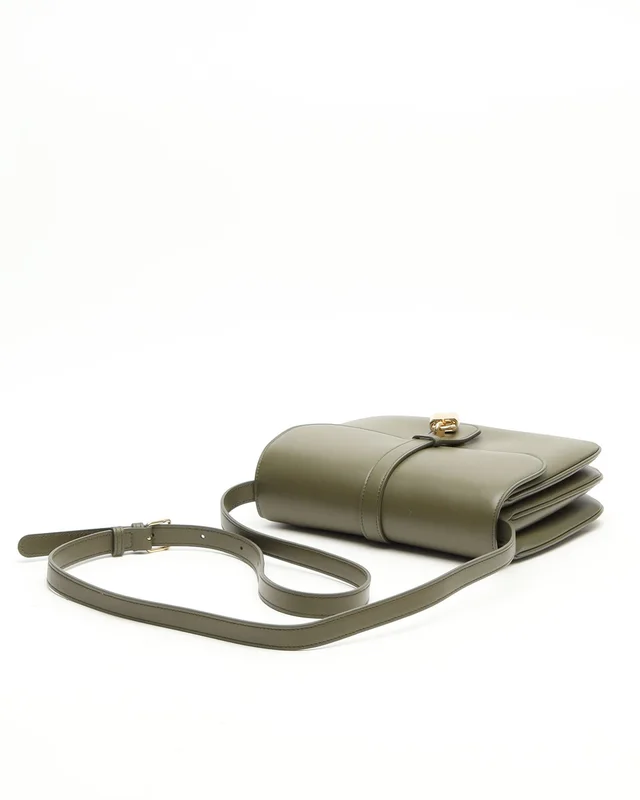 Celine Medium Tabou Bag in Leather from A Retro Tale, photo 5 of 8