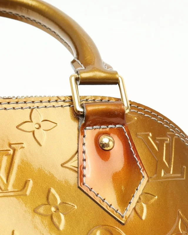 Louis Vuitton Vernis Alma BB in Patent leather from A Retro Tale, photo 9 of 13