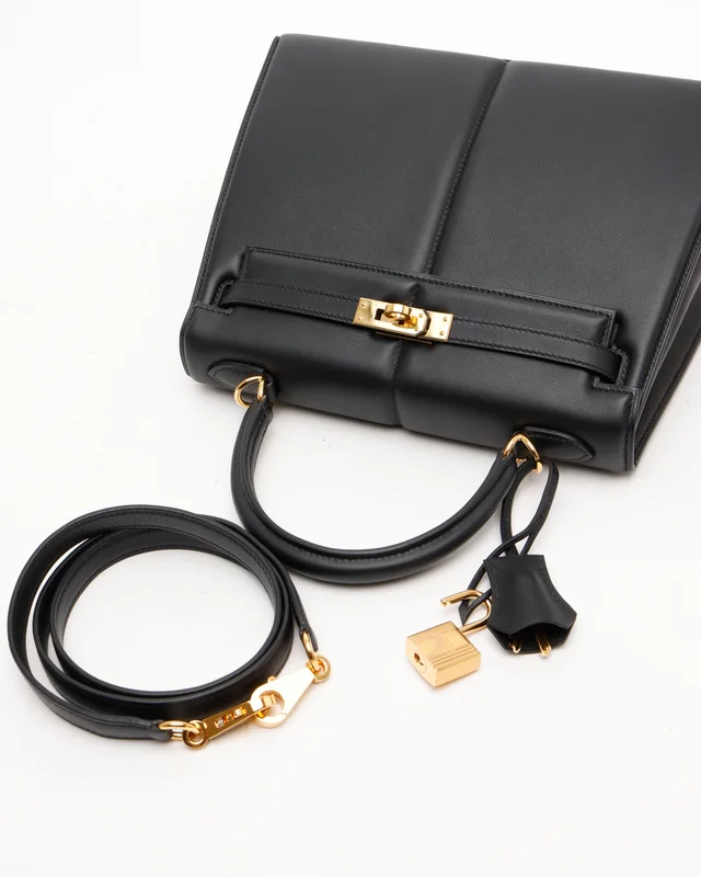 Hermès Kelly 25 Swift Padded Sellier Bag in Swift leather from A Retro Tale, photo 5 of 10