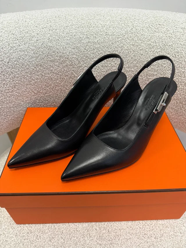 HK LOCATED*HERMÈS LOVER 40 PUMP Black- Size 37.5 in Black Nappa leather from Luxury Promise