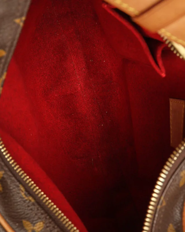 Louis Vuitton Monogram Croissant MM Bag in Coated canvas from A Retro Tale, photo 8 of 11