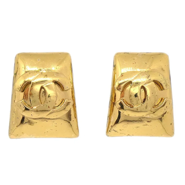 Chanel 1997 Earrings Clip-On Gold 97P in Gold from AMORE Vintage Tokyo