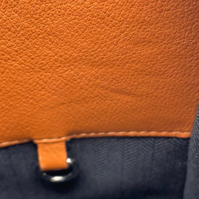 Loewe hammock Brown387.30.S35 Leather Size Small in Leather from GALLERY RARE, photo 9 of 18