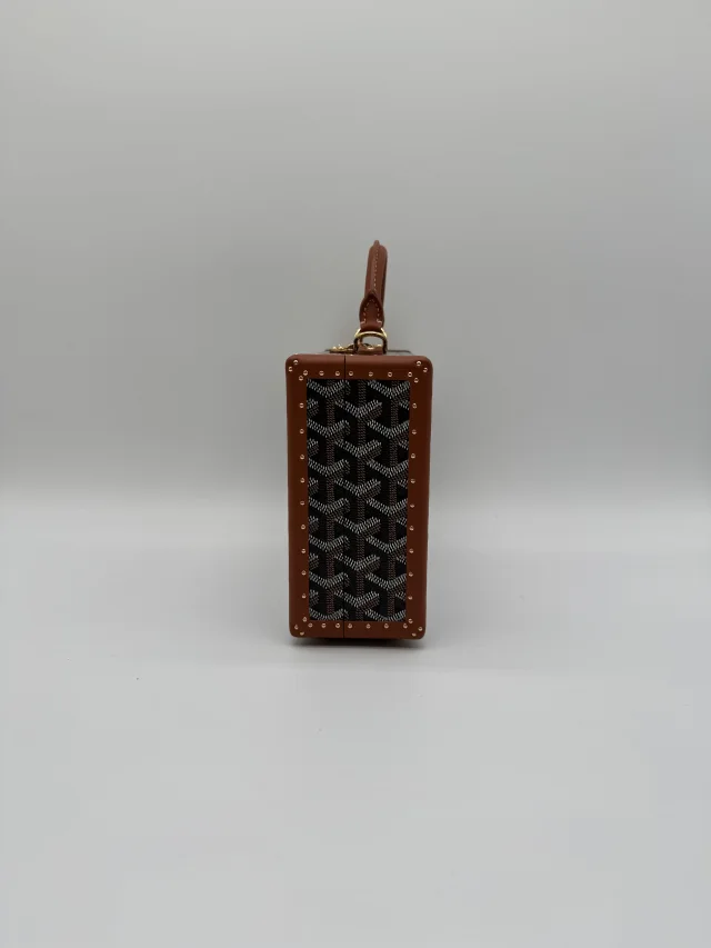 Goyard Grand Hôtel Trunk Bag Black & Tan Gold Hardware in Black from Luxury Promise, photo 8 of 11