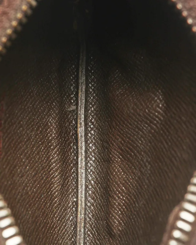 Louis Vuitton Damier Ebene Coin Purse in Brown Canvas from A Retro Tale, photo 4 of 4