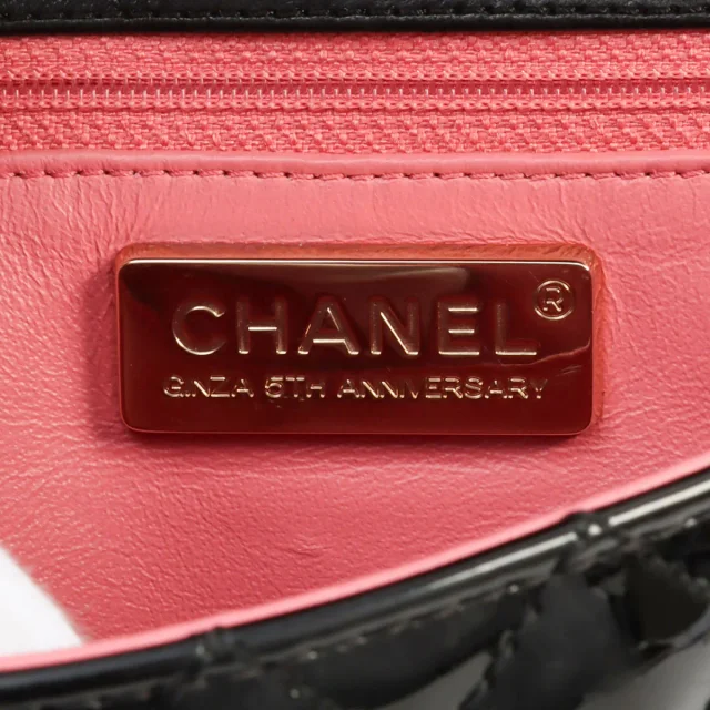 Chanel Circa 2009 Patent Multicharm CC Turnlock Chain Bag Black in Black Patent leather from VINTAGE QOO TOKYO, photo 6 of 13