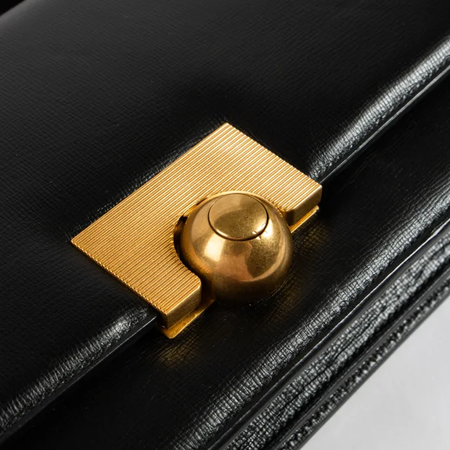 BV classic Black Crossbody in Black from Labellov, photo 8 of 9