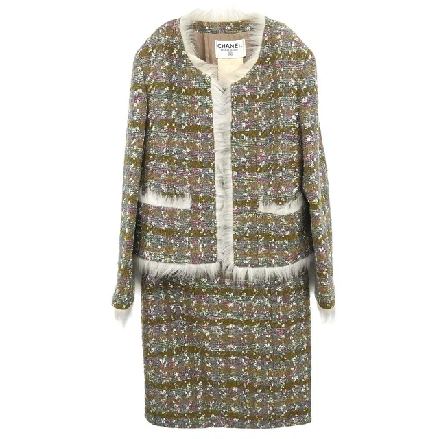 Chanel 1994 Setup Suit Jacket Skirt Tweed Brown #40 in Brown Tweed from AMORE Vintage Tokyo