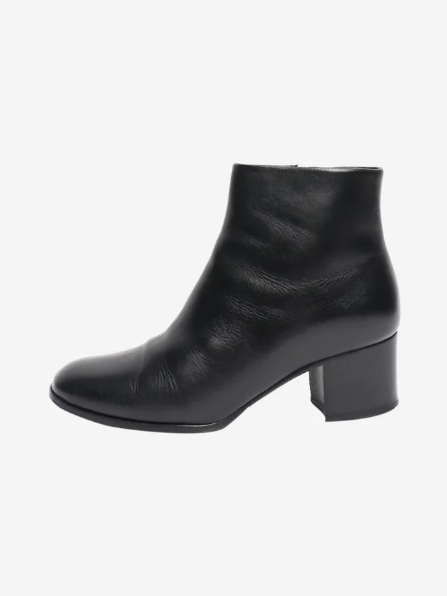 Chanel Black leather ankle boots - size EU 38 (UK 5) in Black Leather from Sign of the Times