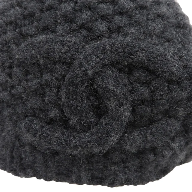 Chanel Cashmere CC Mark Knit Cap Grey in Grey Cashmere from VINTAGE QOO TOKYO, photo 7 of 10