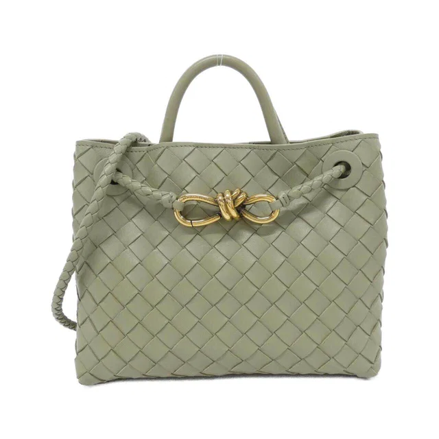 Bottega Veneta Lambskin Handbag in Lambskin from LuxUness