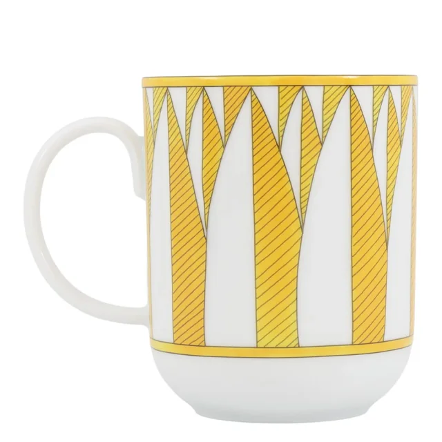 Soleil de HERMES NO2 Mug Yellow/WhiteP046131P Porcelain in Yellow from GALLERY RARE, photo 3 of 9