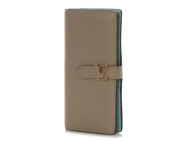Beige Pebble Taurillon LV Vertical Wallet in Beige Leather from Ann's Fabulous Finds, photo 2 of 8