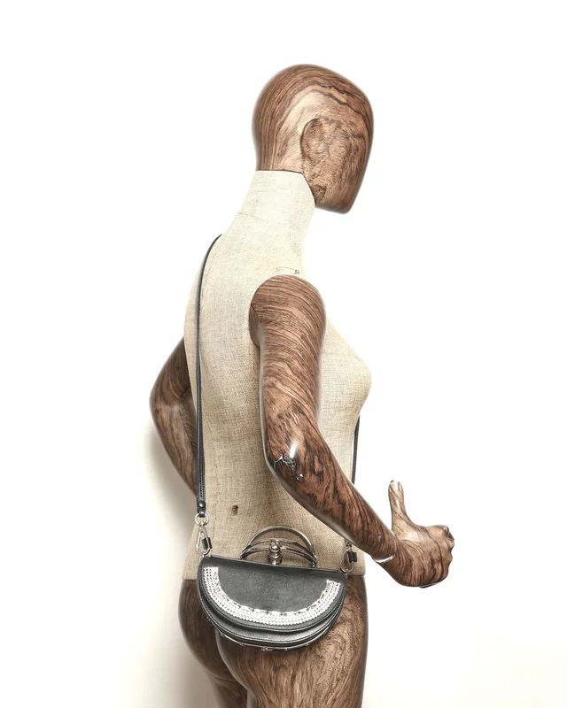 Chloé Nile Minaudière Rhinestone Bracelet Bag in Leather from A Retro Tale, photo 7 of 7