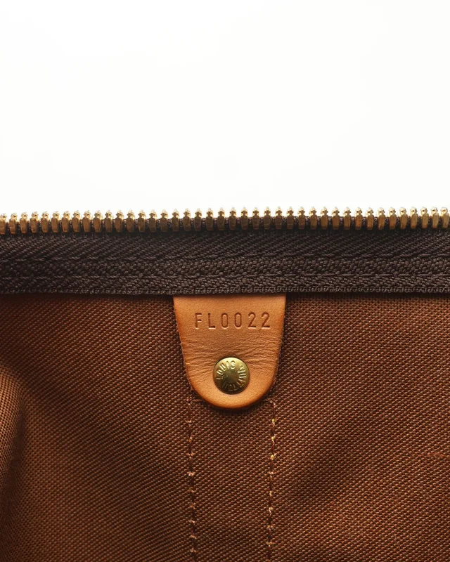Louis Vuitton Monogram Keepall 60 Weekend Bag in Coated canvas from A Retro Tale, photo 9 of 10