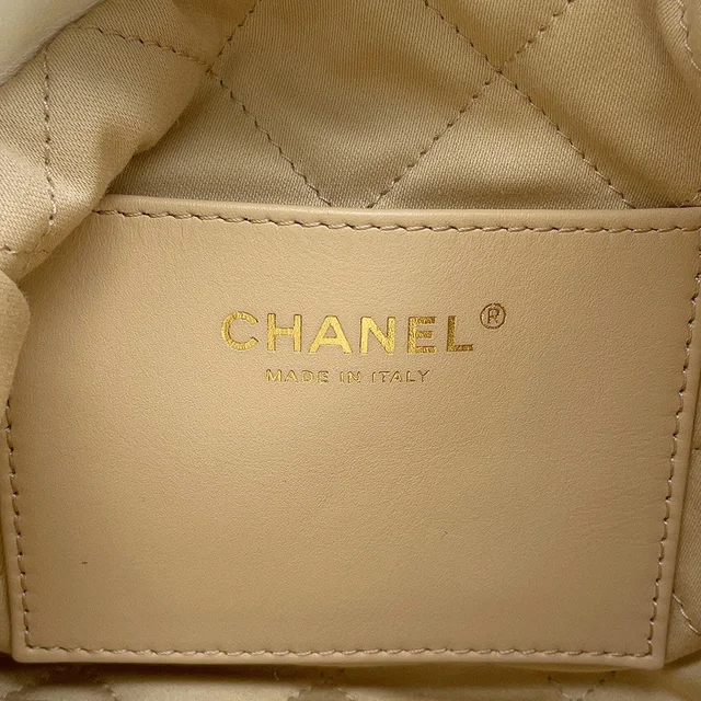 Chanel CHANEL22 ChainShoulder WhiteAS3980 Shiny Calf Leather Size Mini in Calfskin from GALLERY RARE, photo 18 of 18