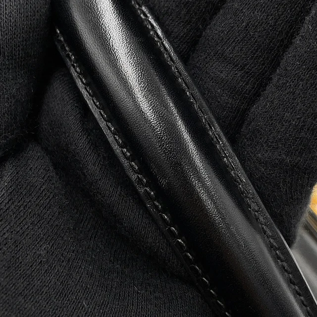 Hermès Kelly Sellier Black Box Calf Leather Size 32 in Black Box leather from GALLERY RARE, photo 17 of 21