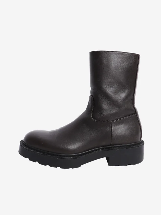 The Row Brown Nobilis ankle boot - size EU 38 (UK 5) in Brown Leather from Sign of the Times
