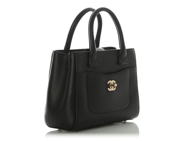 Chanel Small Black Caviar Top Handle Bag in Black Caviar leather from Ann's Fabulous Finds, photo 5 of 9